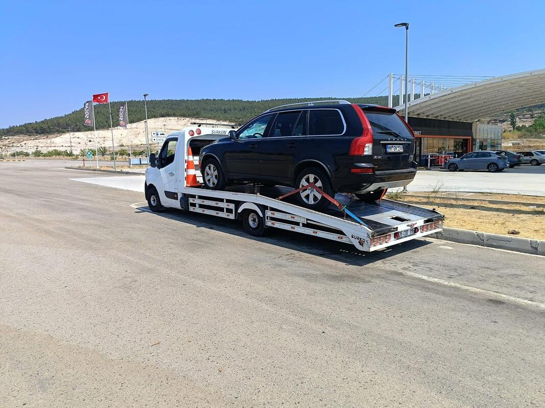 Güzelbahçe Çekici - BMW Taşıma Gece